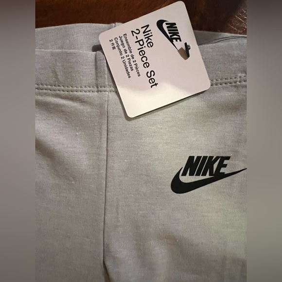 Nike 2-piece set, Just Sparkle, size 12 months, NWT - Picture 7 of 9